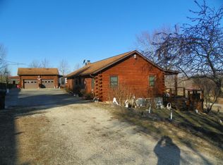 8178 Pea Ridge Rd, Brookville, IN 47012