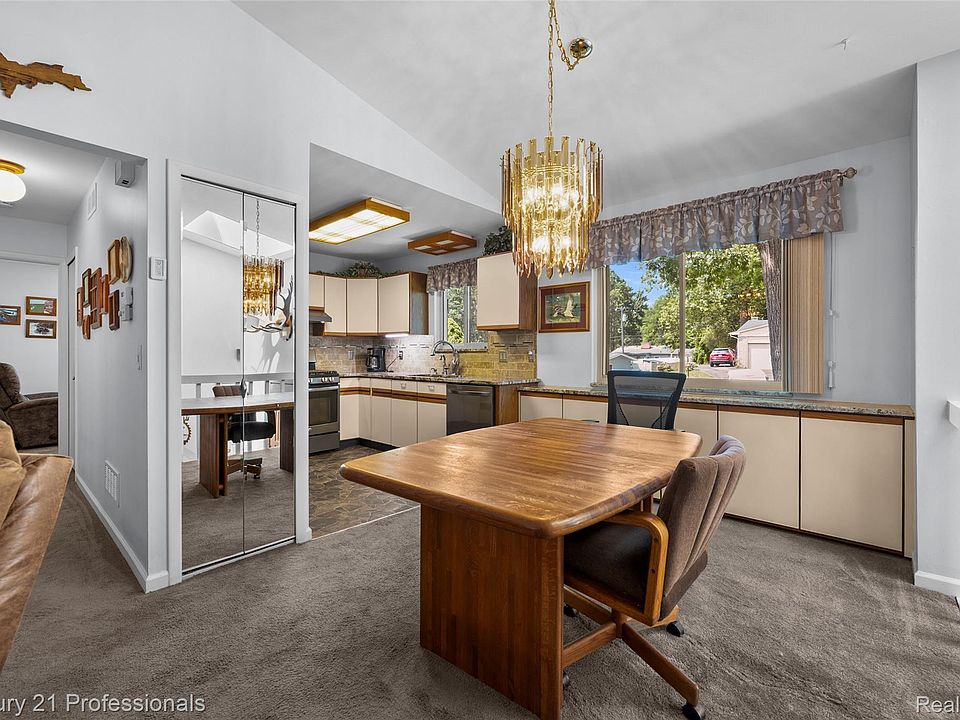 5135 Virgie Ln, photo 11
