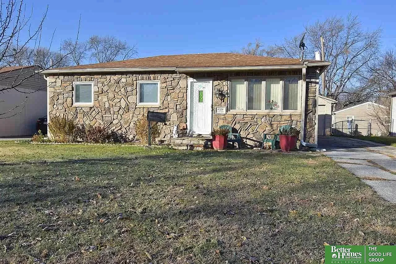 3 bed, 840 sqft, $1,750 — Photo 3