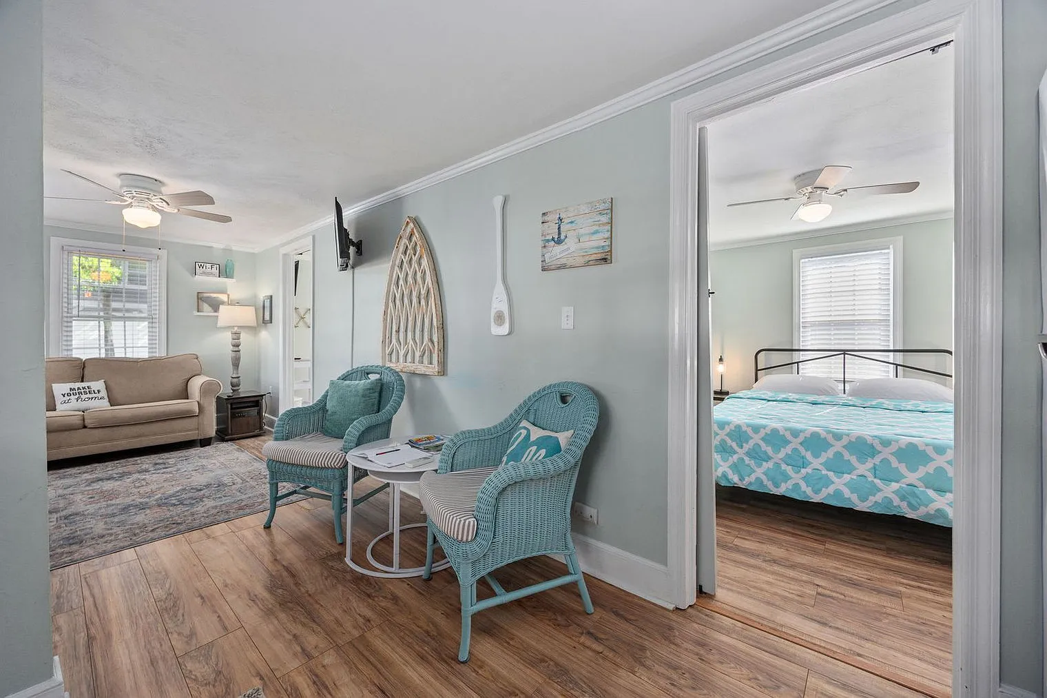 2 bed, 1.0 bath, 893 sqft, $3,004 — Photo 3