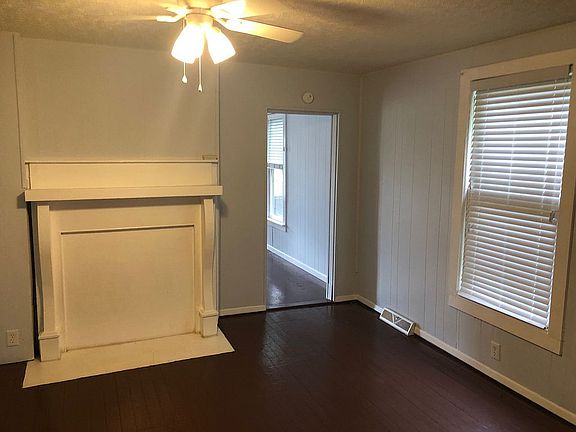 4th image of 179 Bassett Ave