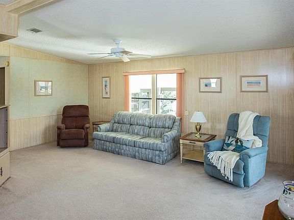 5th image of 1019 Barefoot Cir