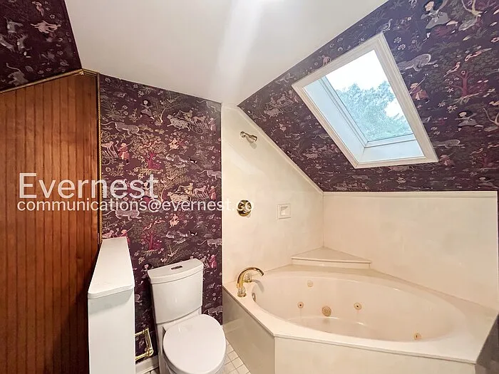 756 S Willett St — Photo 13