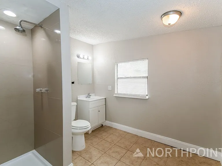 9776 Hogan Rd — Photo 11