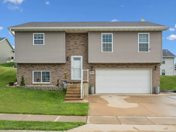 2055 Cobalt Ct, Dubuque, IA 52001