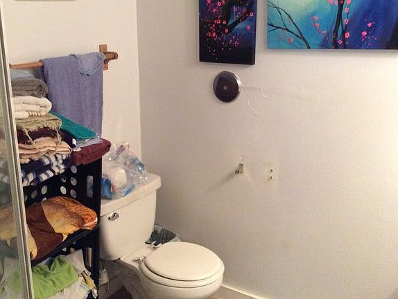 4th image of 223 Elm Ave