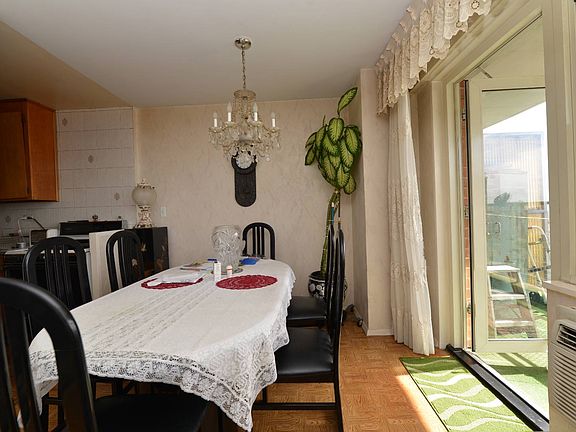 3rd image of 2940 W 5th Street # 21h Fl 21