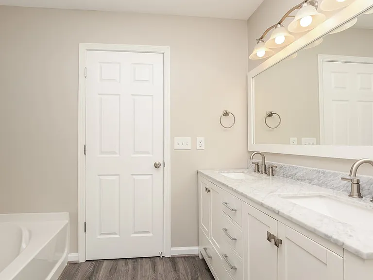 2867 Park Knoll Dr — Photo 14