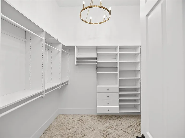 3161 Club Dr — Photo 14