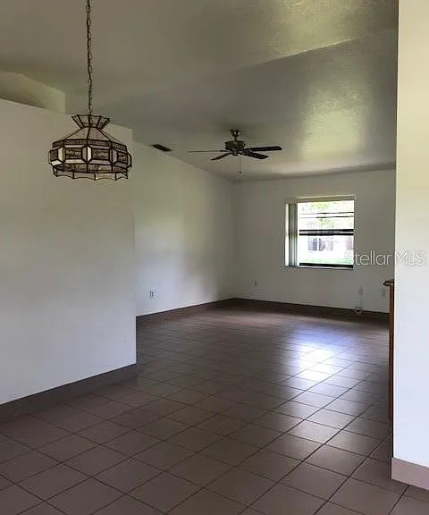 25385 Sandhill Blvd #E1 — Photo 16