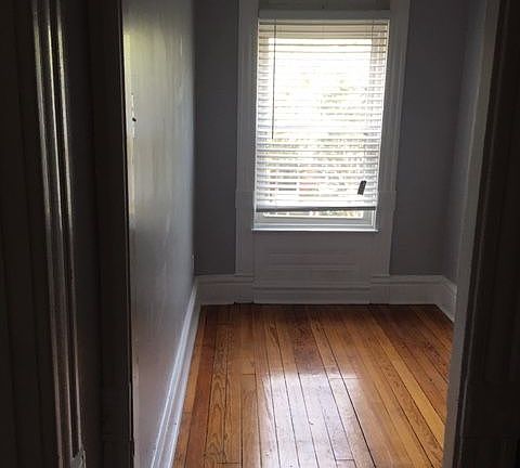 2nd image of 2007 Senate St #A