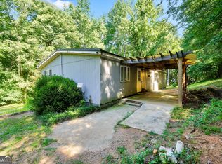 185 Oak Hill Dr, Forsyth, GA 31029