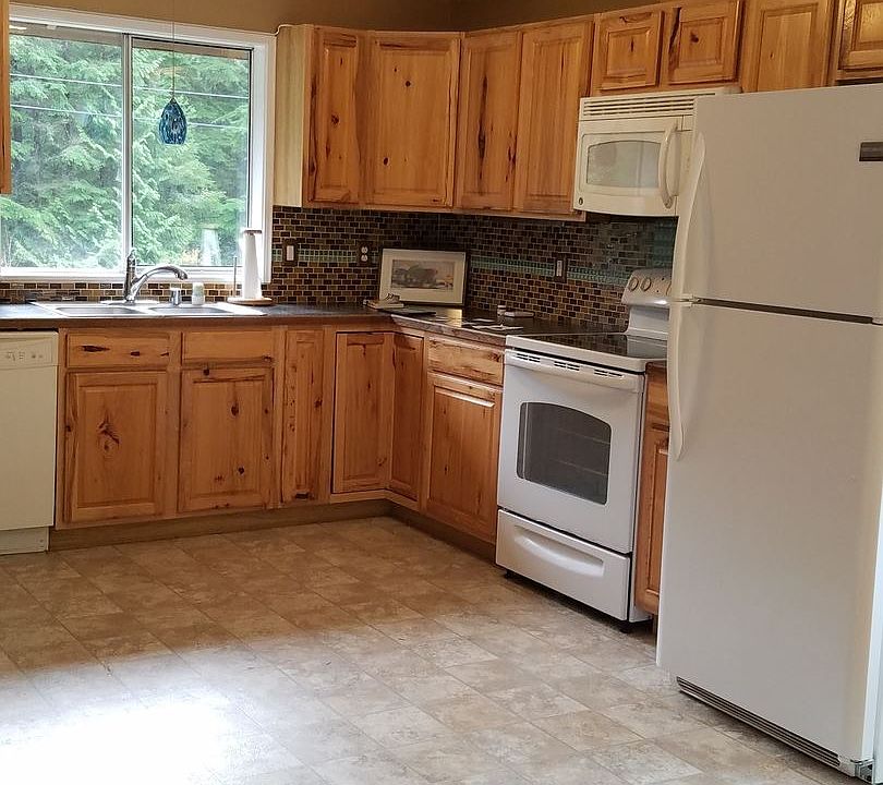 1st image of 6684 Richards Ave SE