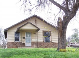 1501 S 2nd St, Chickasha, OK 73018