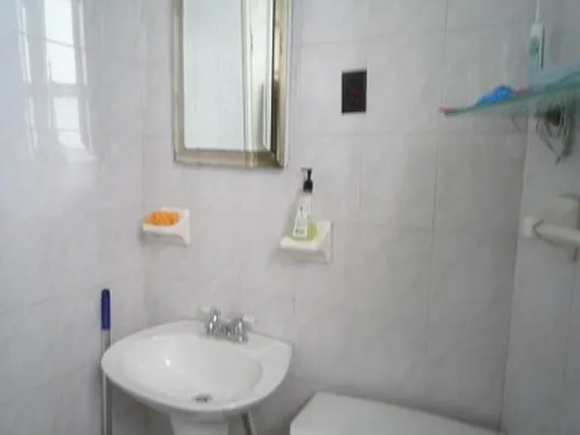 Rented by Raz Realty | media 10