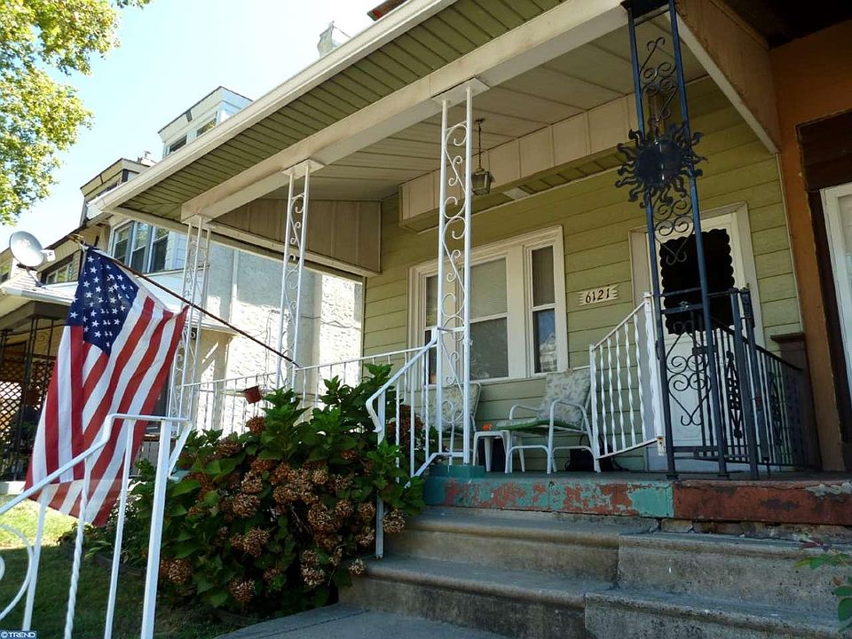 1st image of 6121 Glenloch St