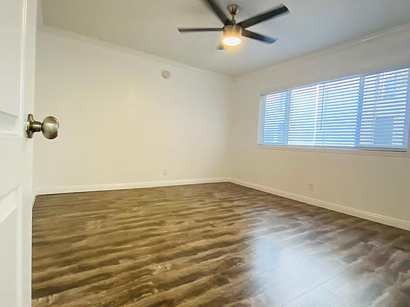 4th image of 1636 N Fuller Ave APT 2E
