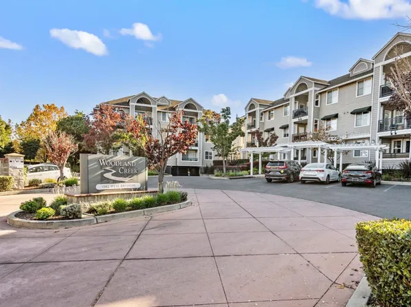 1982 W Bayshore Rd APT 332, East Palo Alto, CA 94303