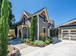 767 Oak St, Ashland, OR 97520