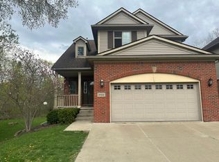 21232 Gill Rd, Farmington Hills, MI 48335