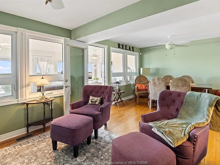 689 Ross Beach Rd — Photo 12