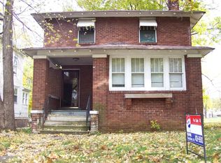 1064 N Edward St, Decatur, IL 62522