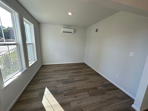 First floor flex room