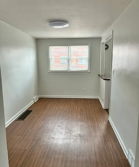 8658 Fayette St — Photo 7