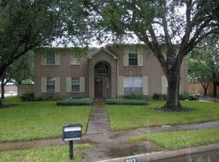 803 Azucar Ct, Sugar Land, TX 77498