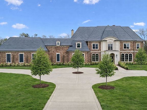 4th image of 2122 Old Hickory Blvd