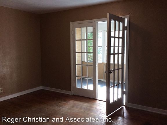 2nd image of 4035 Velva Ave