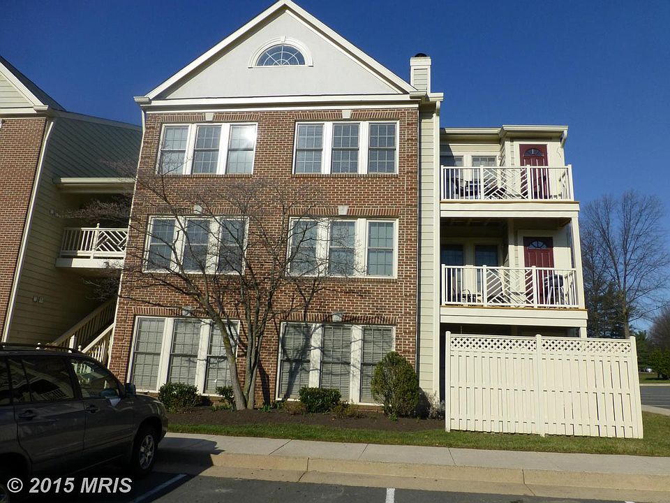 1st image of 3800 Ridge Knoll Ct Suite 309B