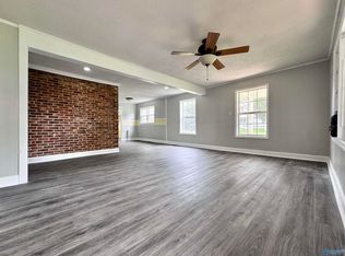 489 Hurricane Rd, New Market, AL 35761