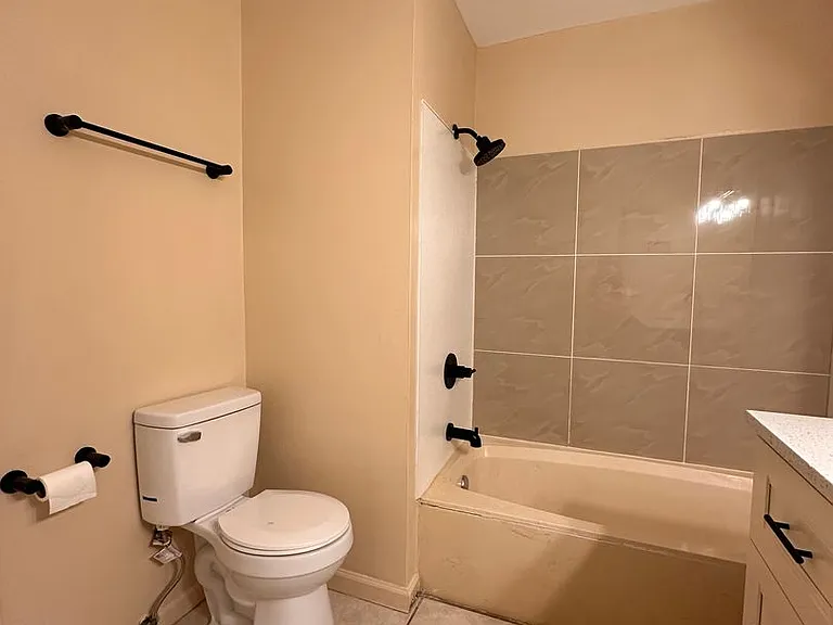 734 Legion Dr #74 — Photo 10