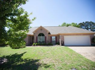 145 Stratford Dr, Madison, MS 39110