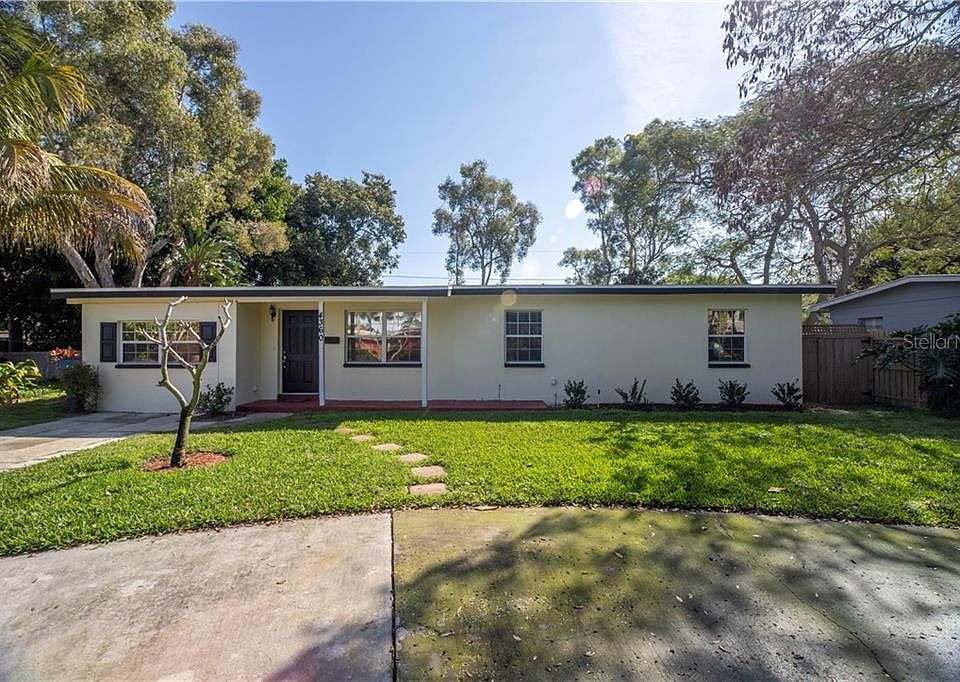 1st image of 4360 Pompano Dr SE
