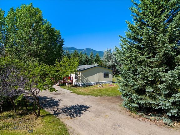 4th image of 44 Willow Dr