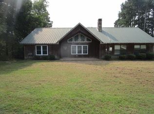 106 Fox Run Rd, Nashville, AR 71852