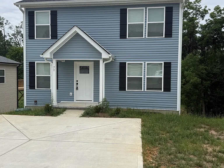71 Woodsdale Pl SE — Photo 4