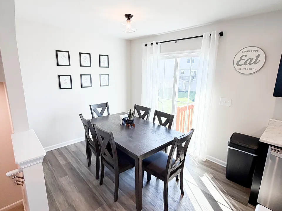 204 Maple Forge Trl
