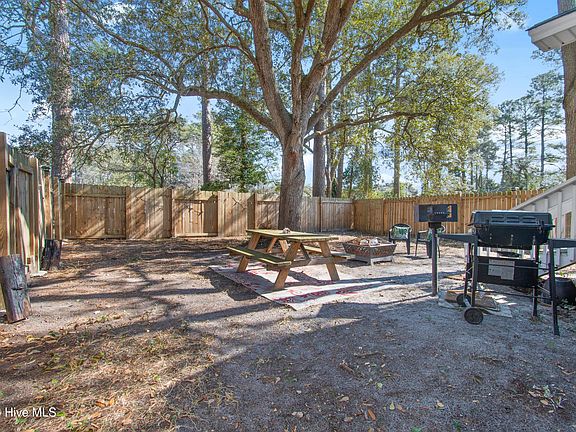 3rd image of 1933 Holden Beach Road SW