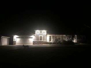 2110 W Commerce Rd, Milford, MI 48380