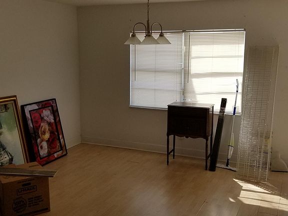 5th image of 9217 Tudor Dr APT 209
