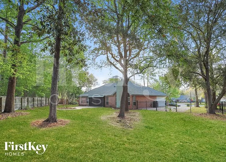 1691 Ponce De Leon Ct — Photo 14