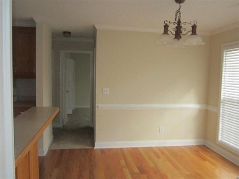 1st image of 2028 Evergreen Dr SE