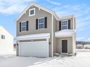 1200 Cedarwood Dr, Greenville, MI 48838