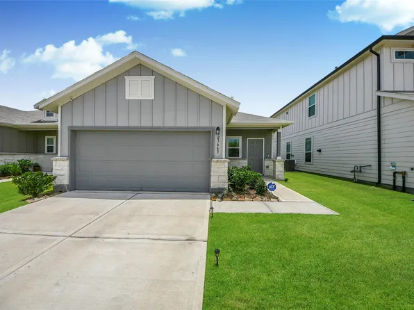 23663 Cranberry Grader Ln, Hockley, TX 77447