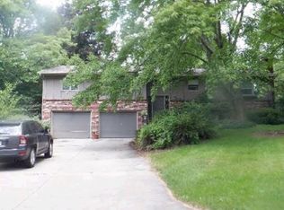26715 Sturdy Oak Dr, Elkhart, IN 46514