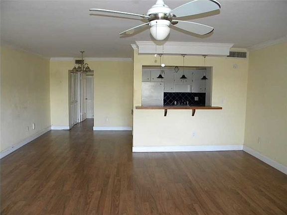 5th image of 11855 NE 19th Dr APT 47