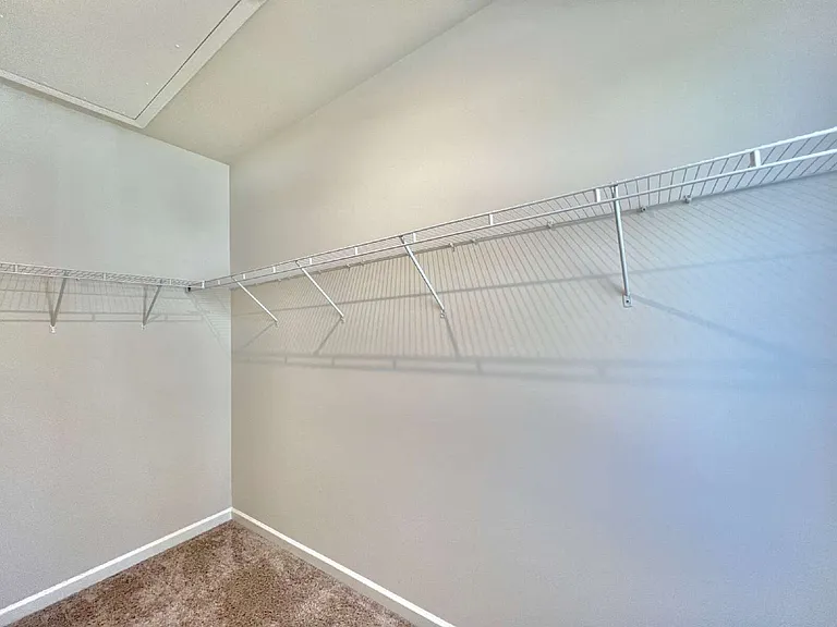 5348 Somerset Hill Ln — Photo 23